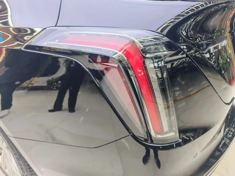 Cadillac CT4 Cadillac CT4 2022 28T Fashion Model 2022 — миниатюра 5