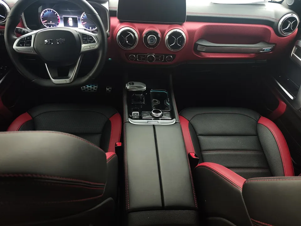 BAIC Beijing Off-road BJ40 2.0T Automatic 4WD Touring Tower Champion Edition 2023 — миниатюра 3