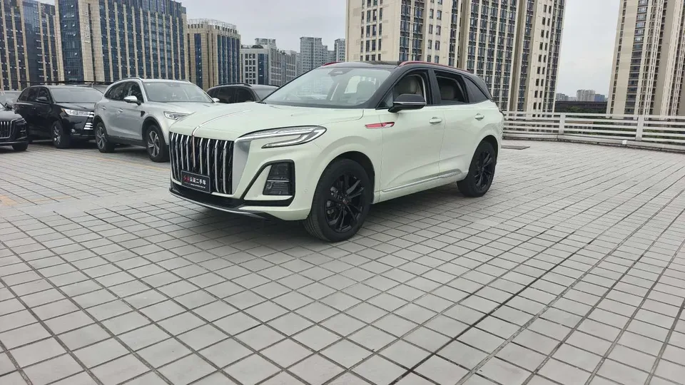 Hongqi HS3 2023