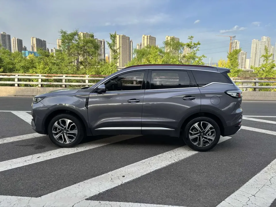 Chery Tiggo 7 Plus Tiggo 7 PLUS 2023 1.6TGDI DCT fashion model 2023 — миниатюра 4
