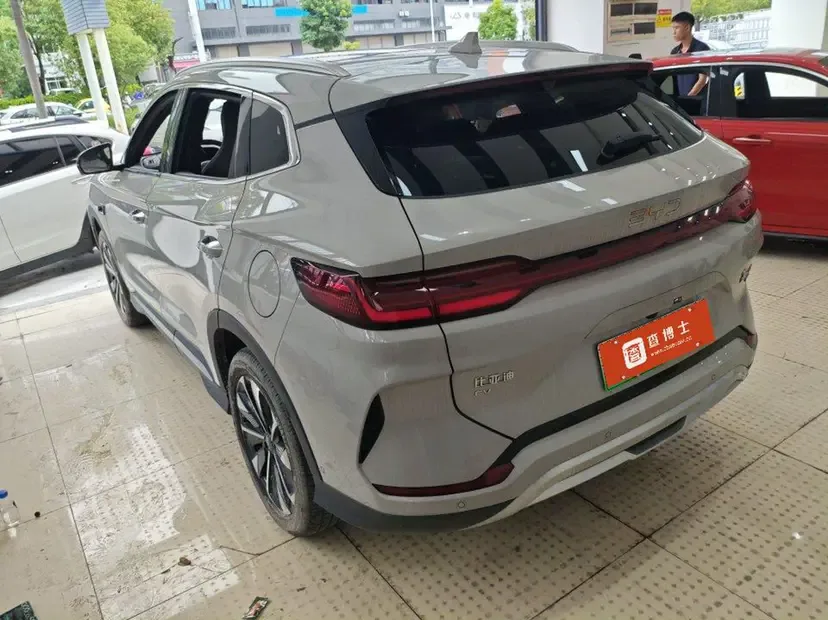 BYD Song PLUS EV Song PLUS EV 2025 520KM Premium Edition 2025 — миниатюра 3