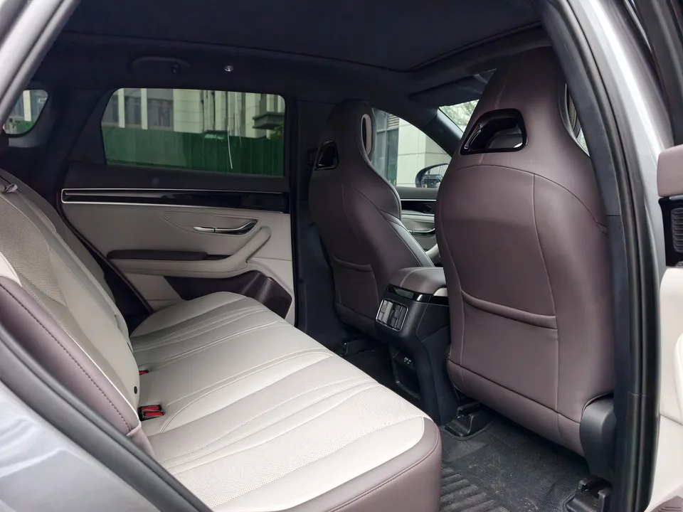BYD Song PLUS DM Intelligent Driving Edition DM-i 112KM Premium Edition 2024 — миниатюра 5
