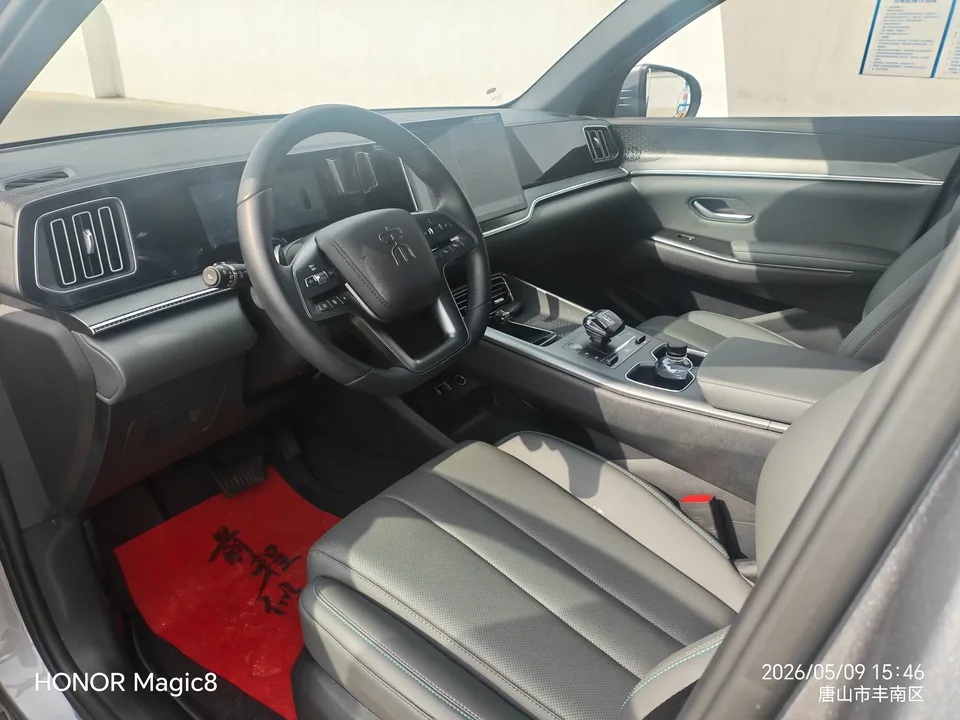 BYD Song Pro DM Second Generation Intelligent Driving Edition DM-i 75KM Leading Edition 2025 — миниатюра 5