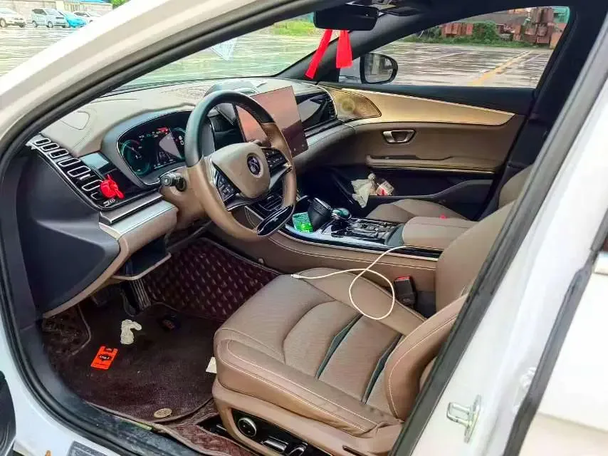 BYD Han EV ultra-long endurance version premium model 2022 — миниатюра 4