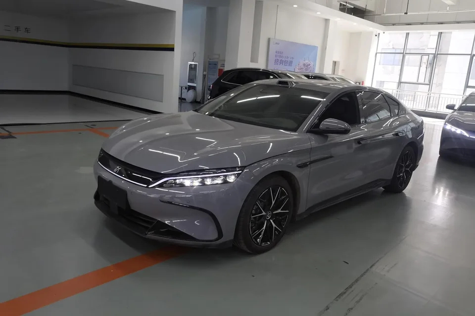 BYD Han DM 2025