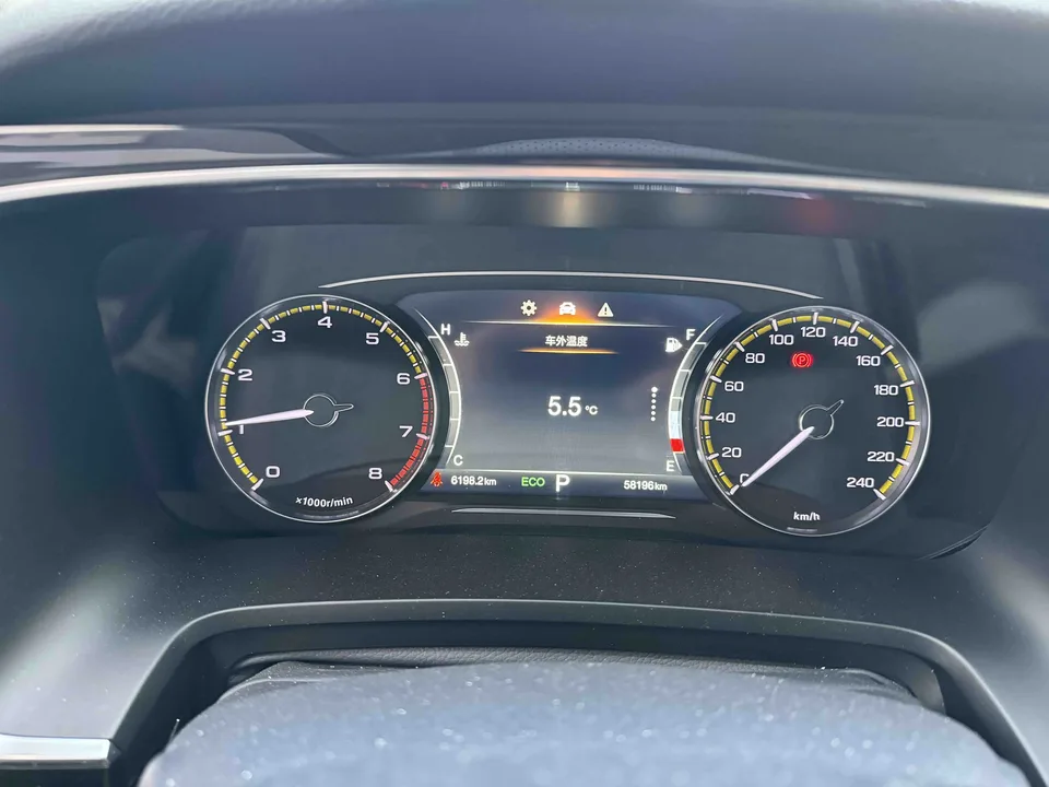 GAC Trumpchi M8 Lingxiu Series 390T Luxury Edition 2024 — миниатюра 5