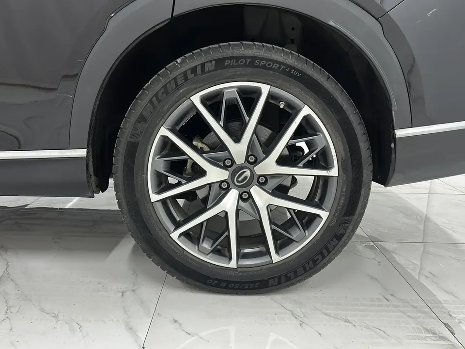 GAC Trumpchi GS8 Trumpchi GS8 2022 Pilot Series 2.0TGDI 2WD luxury smart connected version 7 seats 2023 — миниатюра 3
