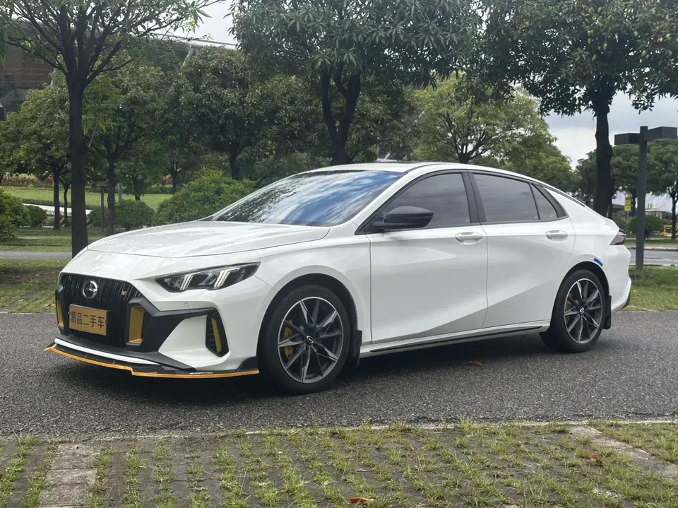 GAC Trumpchi Empow Shadow Leopard 2023 270T DCT J15 version 2024 — photo 1, buy with delivery to Moscow