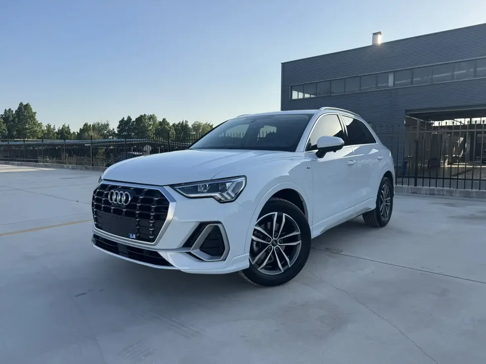 Audi Q3 2022