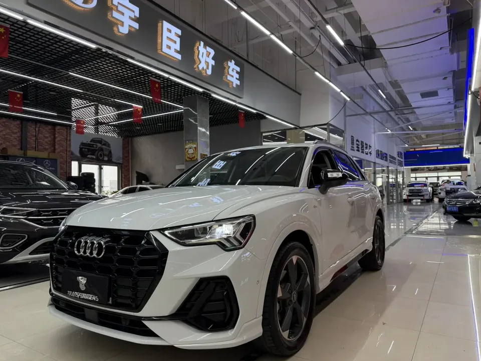 Audi Q3 2022