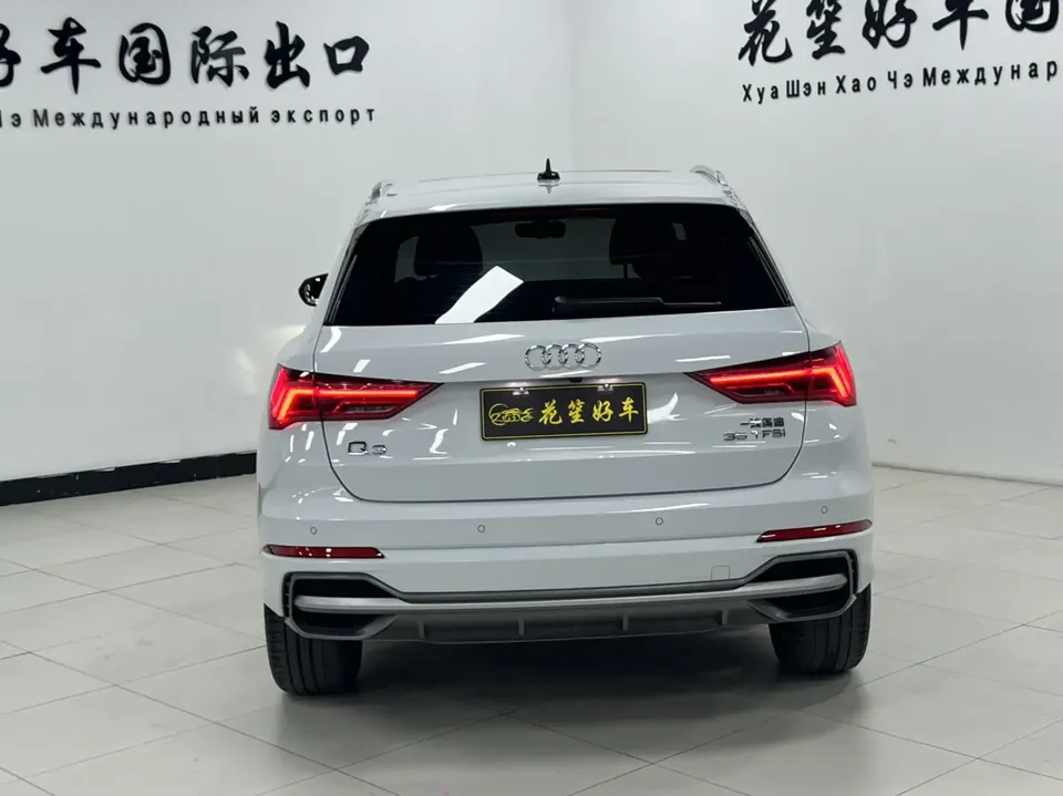 Audi Q3 Audi Q3 2022 35 TFSI Fashionable and Dynamic 2022 — миниатюра 2