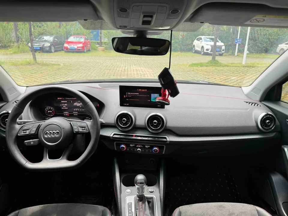 Audi Q2L Q2L 2022 Audi Q2L 2022 35 TFSI RS kit burning speed type 2022 — миниатюра 4