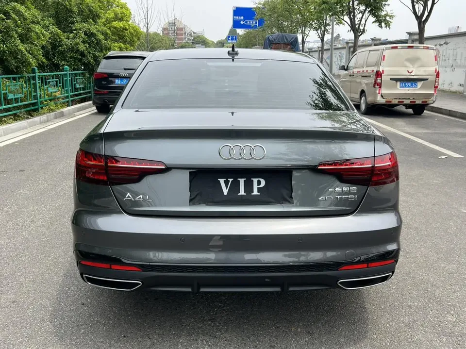 Audi a4 l Audi A4L 2024 40 TFSI luxury and dynamic model 2024 — миниатюра 2