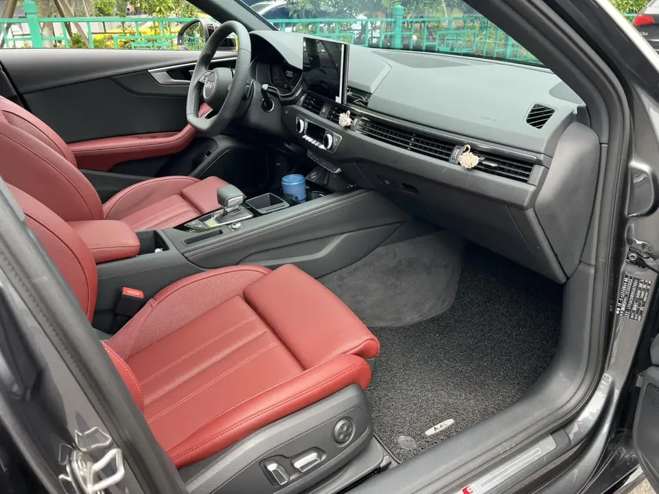 Audi a4 l Audi A4L 2024 40 TFSI luxury and dynamic model 2024 — миниатюра 3