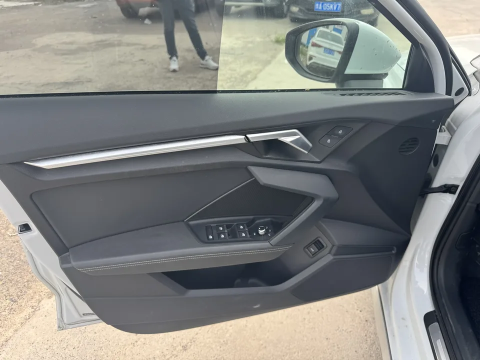 Audi A3 Audi A3 2024 A3L Limousine 35 TFSI Stylish Sports 2024 — thumbnail 2