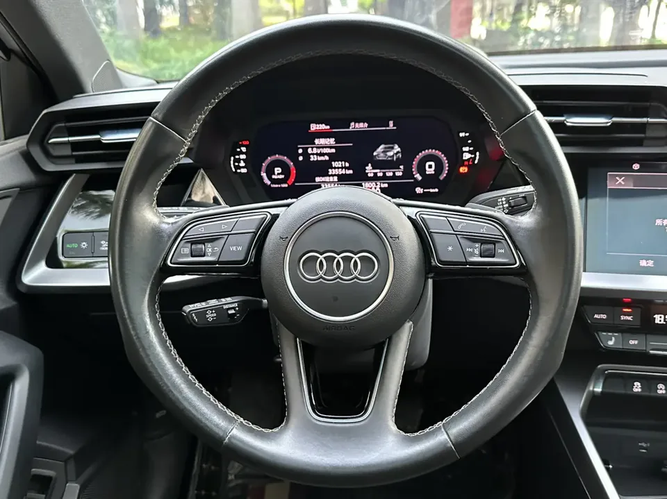 Audi A3 Sportback 35 TFSI stylish and sporty 2022 — миниатюра 5