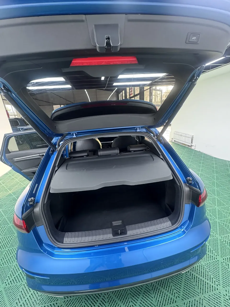 Audi A3 Sportback 35 TFSI stylish and sporty 2022 — миниатюра 5