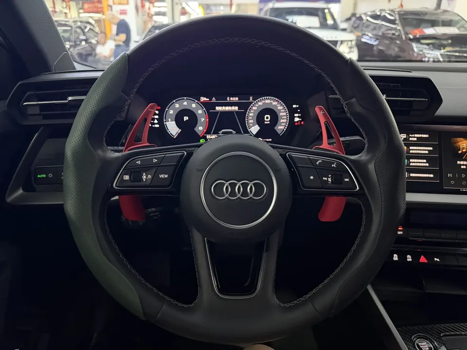 Audi A3 A3L Limousine 35 TFSI Fashion Sports 2022 — миниатюра 4