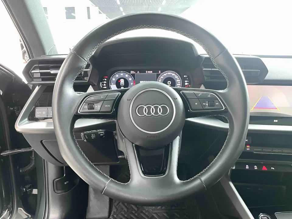Audi A3 A3 2023 Sportback 35 TFSI stylish and sporty 2023 — thumbnail 5