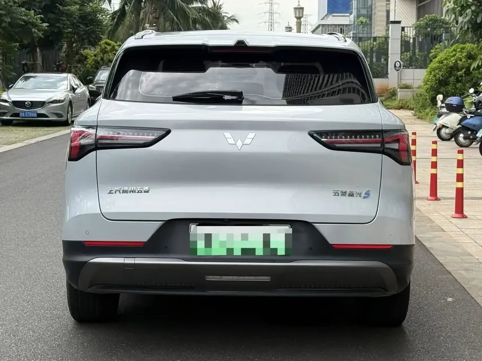 Wuling Starlight S EV 510km Pilot Edition 2024 — миниатюра 2