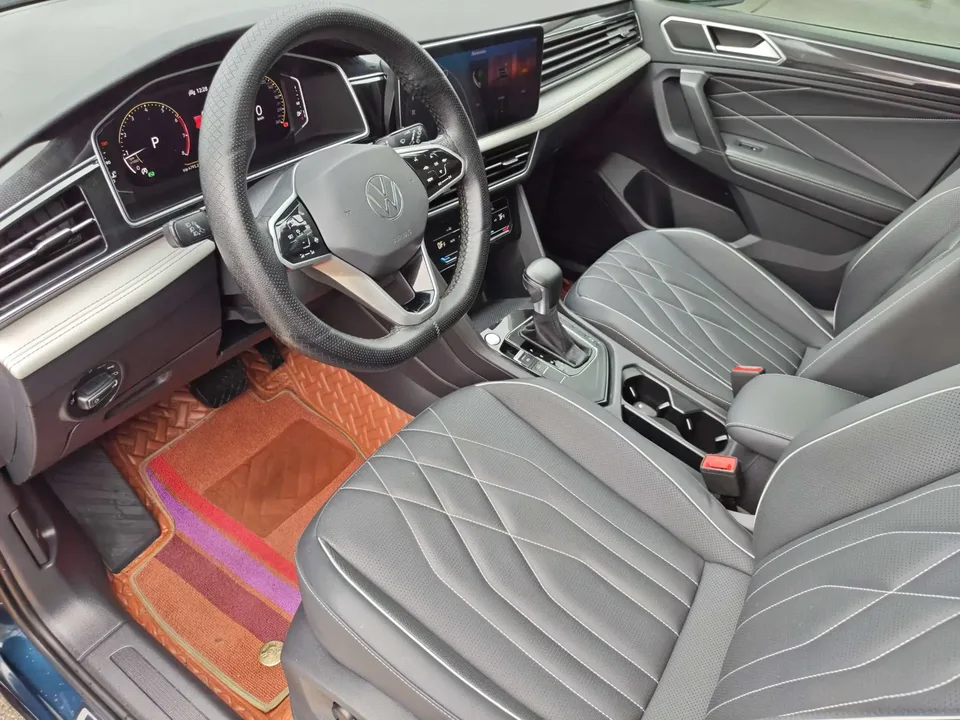 Volkswagen Tiguan L Tiguan L 2022 330TSI Automatic 2WD Smart Edition 2022 — миниатюра 3