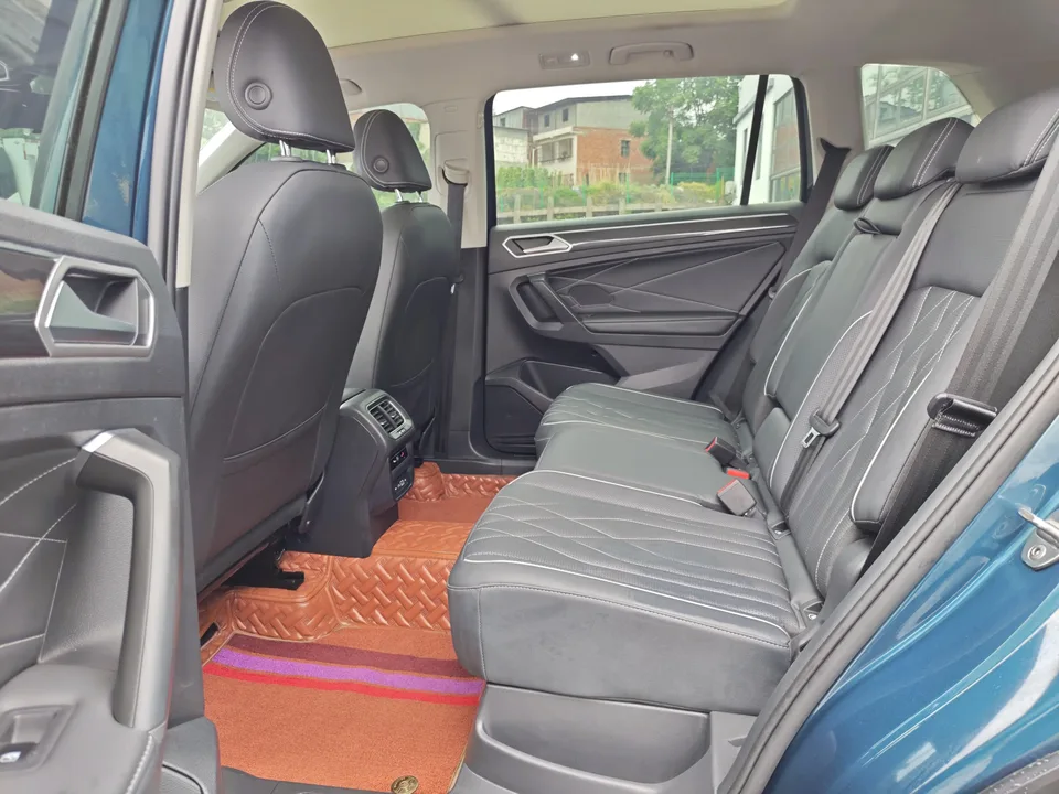 Volkswagen Tiguan L Tiguan L 2022 330TSI Automatic 2WD Smart Edition 2022 — миниатюра 4