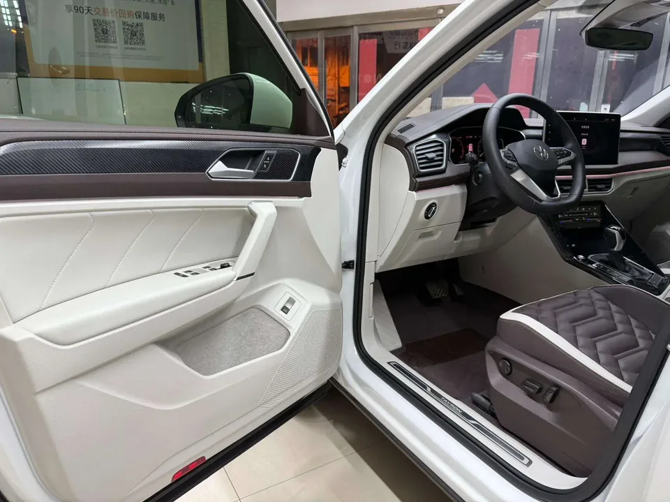 Volkswagen Tayron Tanyue 2023 280TSI 2WD Luxury Plus Advanced Edition 2023 — миниатюра 5