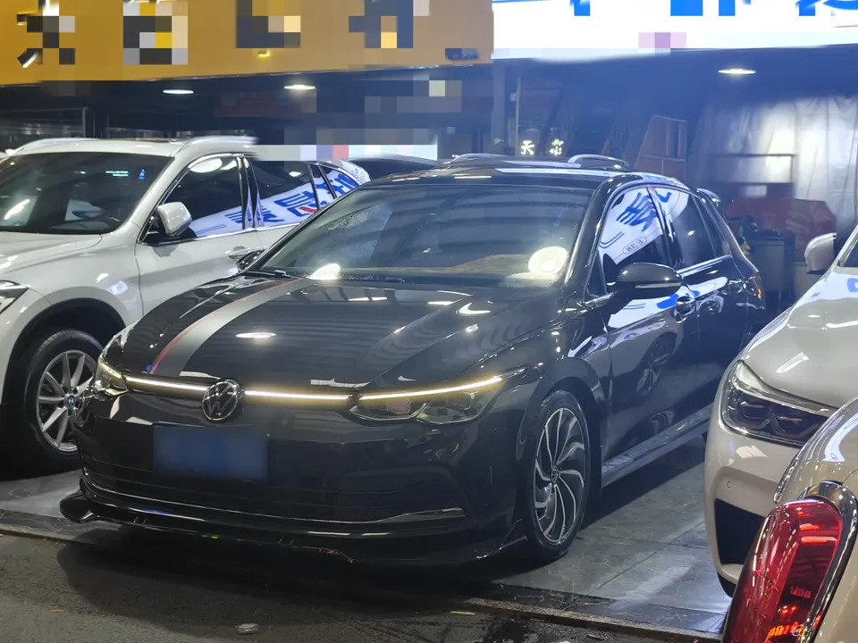 Volkswagen Golf 2022