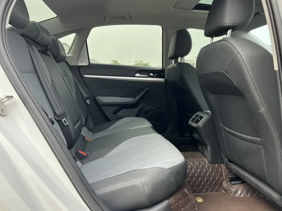 Volkswagen Lavida Lavida 2023 Lavida 2023 1.5L Automatic 5 Million Edition 2023 — thumbnail 4