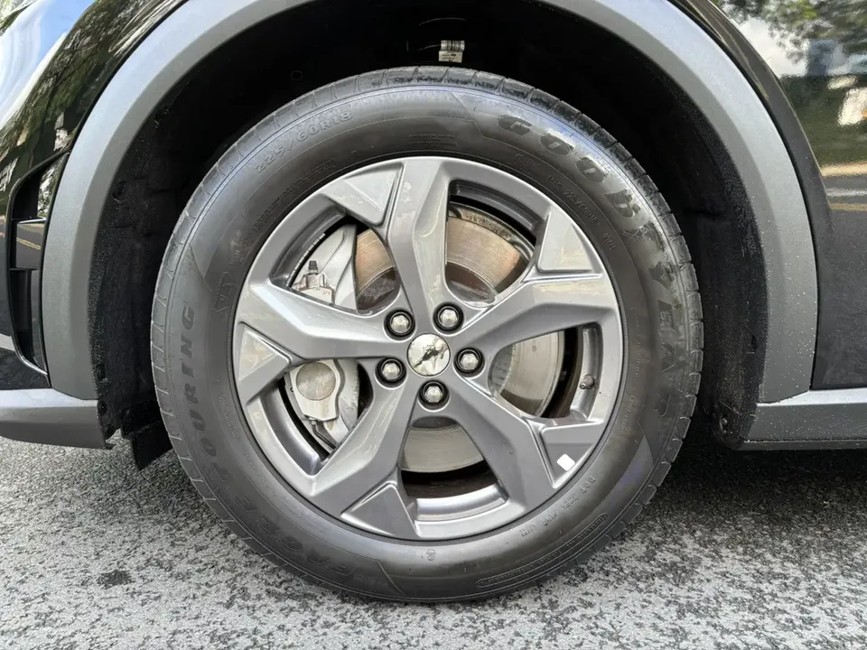 Ford electric horse rear-wheel drive version (standard range) 2022 — миниатюра 3