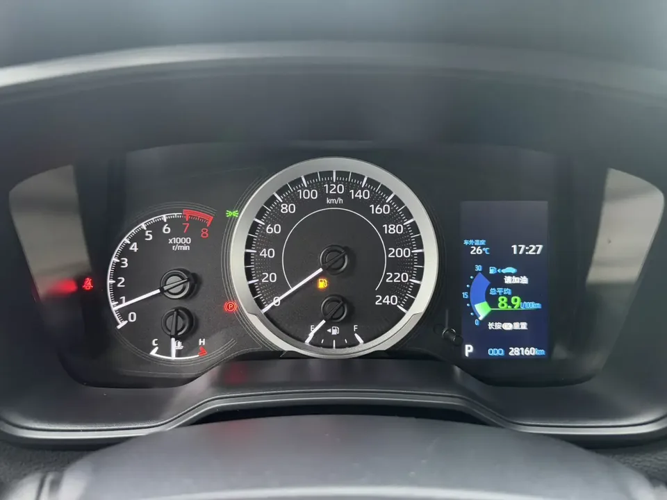 Toyota CorollaCross 2.0L Pioneer Edition 2022 — миниатюра 4