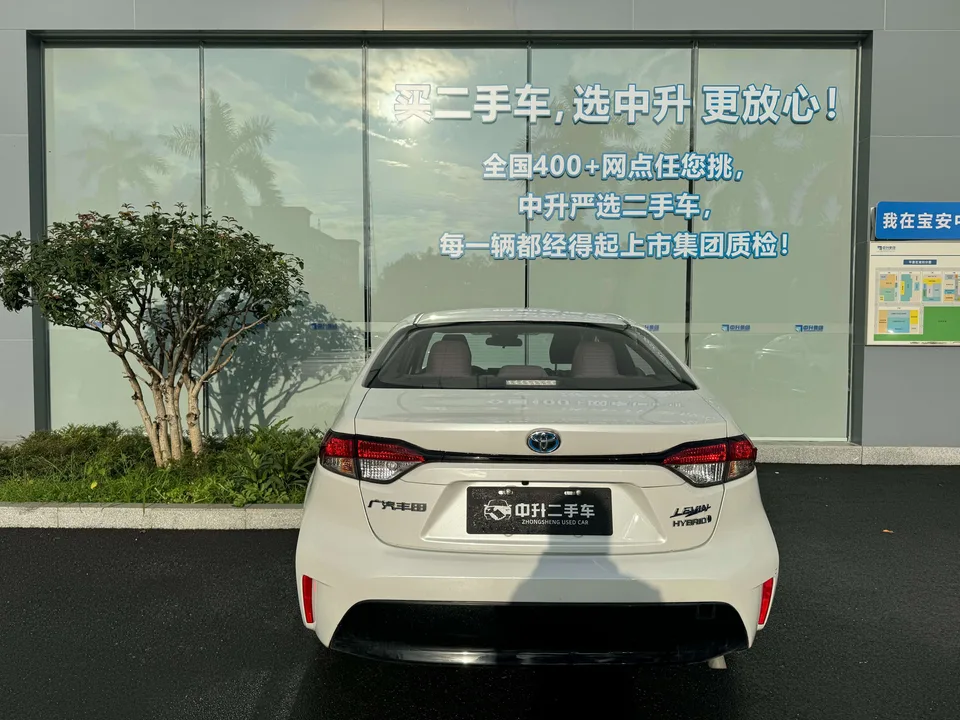 Toyota Levin Levin Hybrid 1.8L Luxury Edition 2024 — миниатюра 4