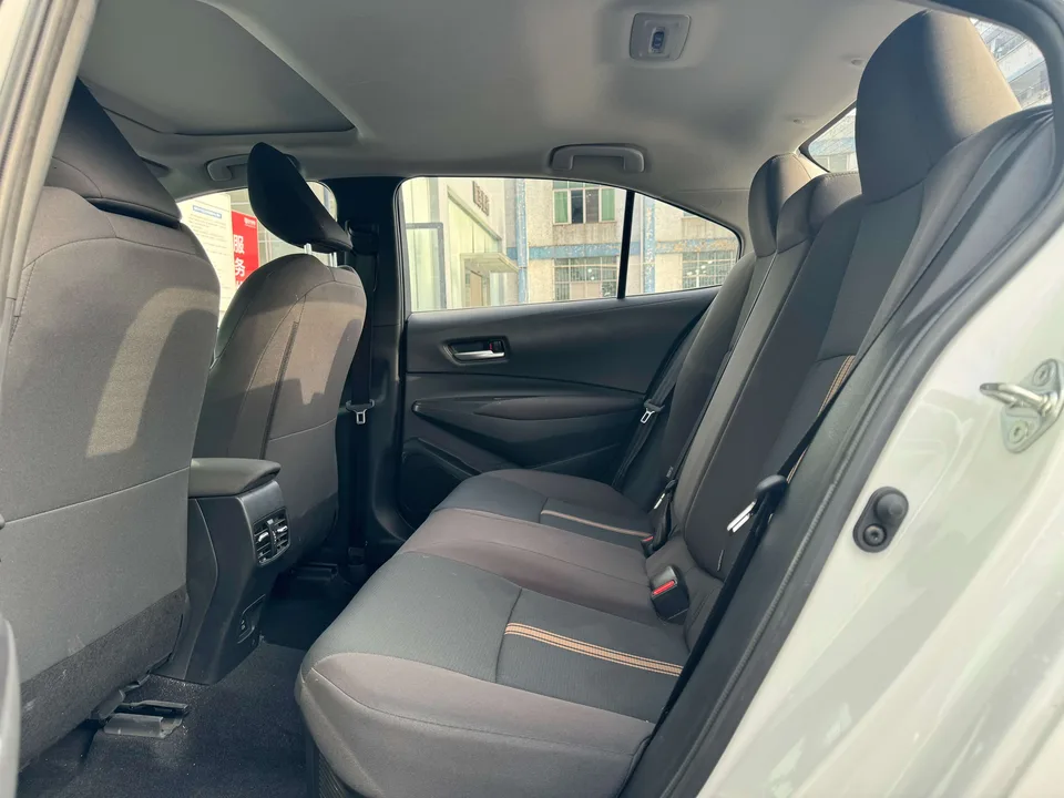 Toyota Levin Levin Hybrid 1.8L Luxury Edition 2024 — миниатюра 5