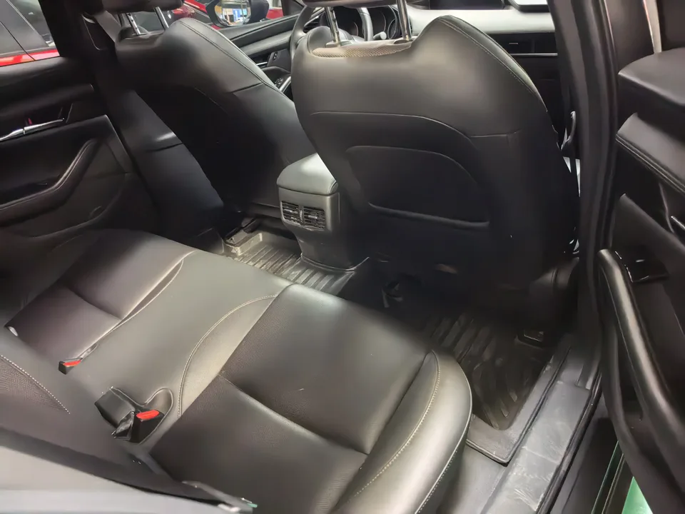 Mazda Axela Mazda3 2021 2.0L Automatic Quality Edition 2023 — thumbnail 3