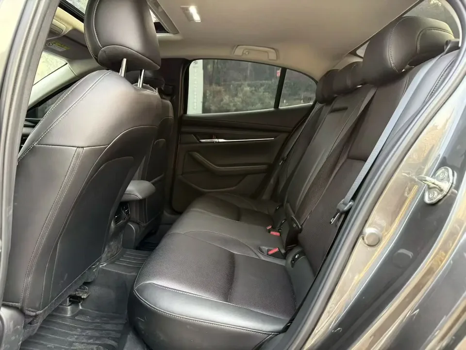 Mazda Axela Mazda3 2021 2.0L Automatic Quality Edition 2023 — thumbnail 5