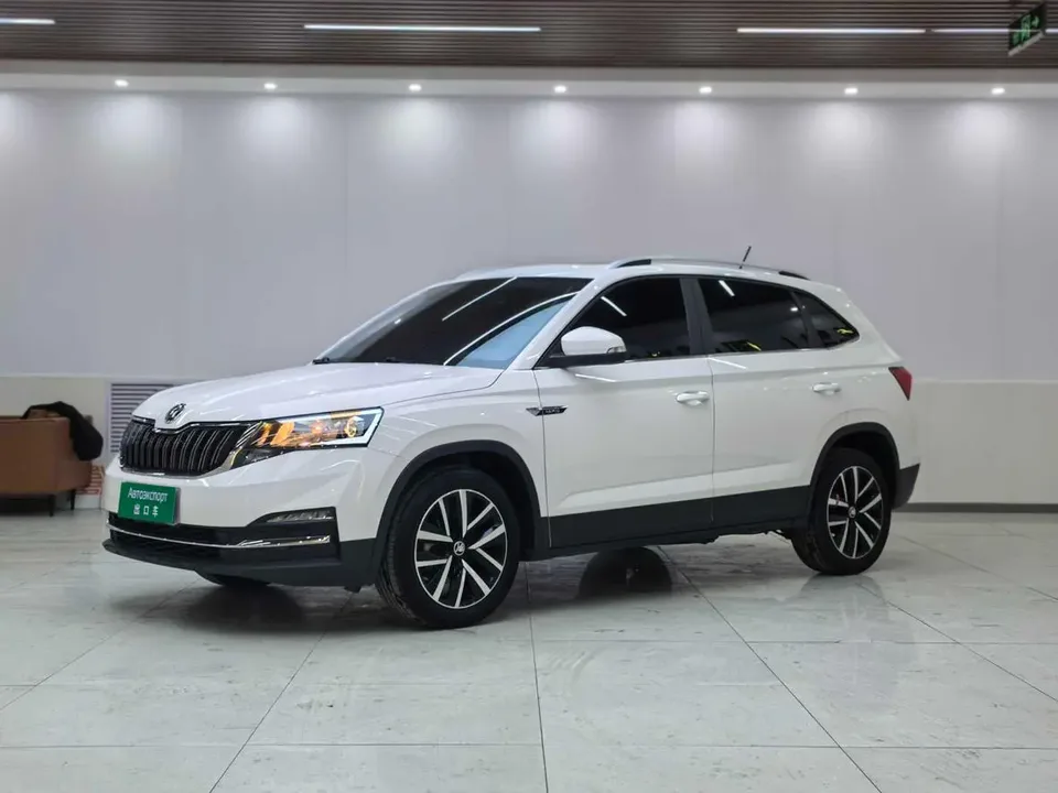 Skoda Comek Comek 2022 1.5L Automatic Comfort Edition 2022 — photo 1, buy with delivery to Moscow