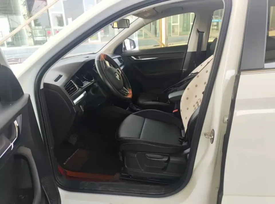 Skoda Comek Komic 2023 1.5L automatic comfort version 2023 — миниатюра 3