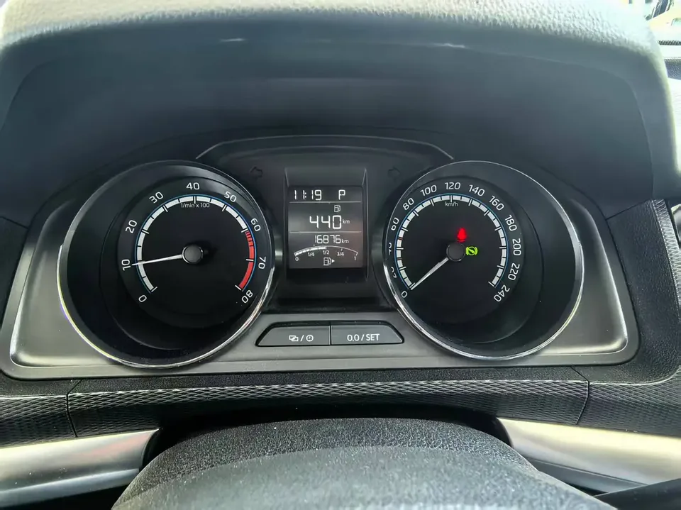 Skoda Comek Komic 2023 1.5L automatic comfort version 2023 — миниатюра 5