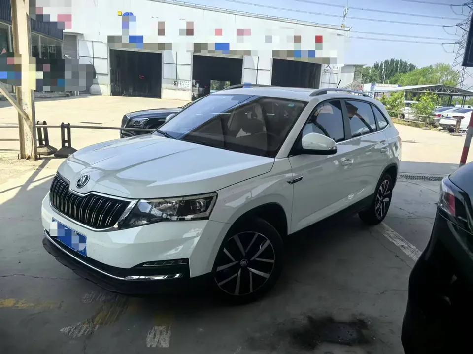 Skoda Comek Komic 2023 1.5L automatic comfort version 2023 — фото 1, купить с доставкой в Москву