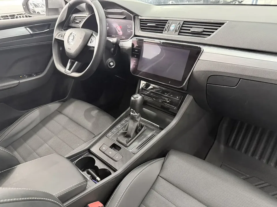 Skoda Speedy TSI280 DSG Exclusive Edition 2022 — миниатюра 5