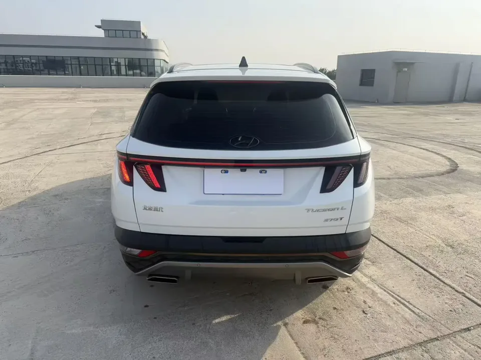 Hyundai tucson l Tucson 2023 Tucson L 1.5T LUX 2WD Premium Edition 2024 — миниатюра 2