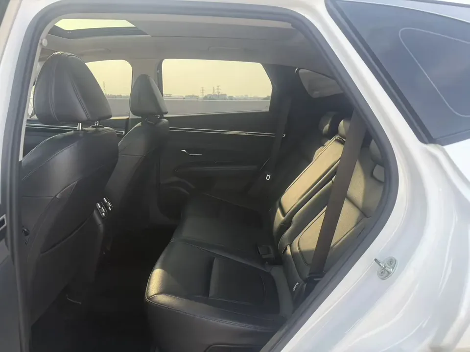 Hyundai tucson l Tucson 2023 Tucson L 1.5T LUX 2WD Premium Edition 2024 — миниатюра 3