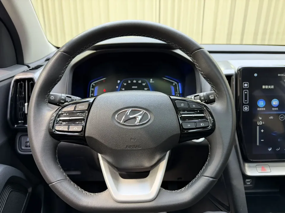 Hyundai ix35 Hyundai ix35 2021 240T GDi DCT 2WD Flagship Edition TOP 2023 — миниатюра 4