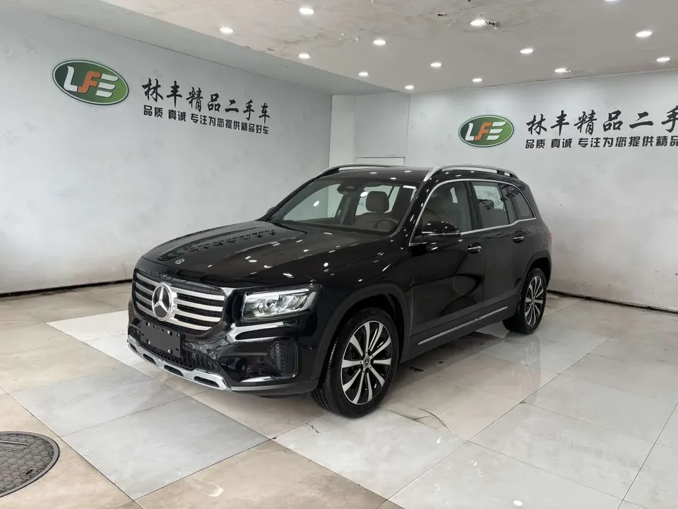Mercedes-Benz GLB-Class 2025