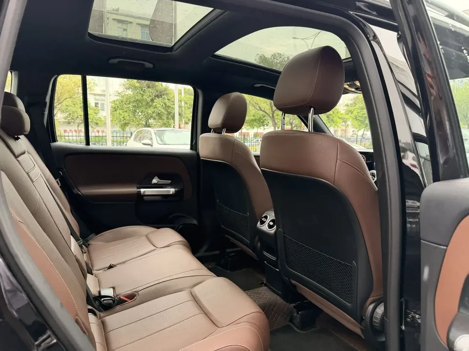 Mercedes-Benz GLB-Class facelift GLB 220 Dynamic 2025 — миниатюра 5