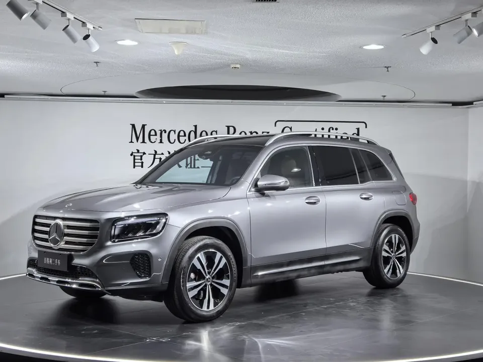 Mercedes-Benz GLB-Class 2024