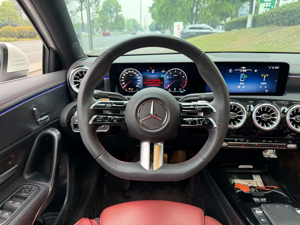 Mercedes-Benz Mercedes Benz A Class Mercedes-Benz A-Class 2024 A 200 L Fashion Edition 2024 — миниатюра 3