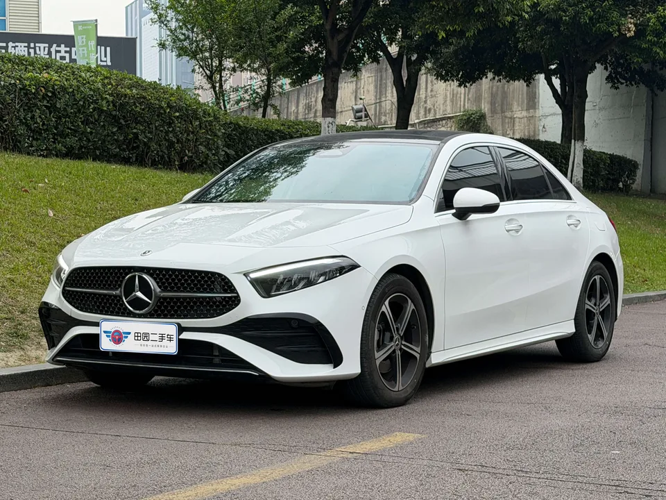 Mercedes-Benz Mercedes Benz A Class 2024