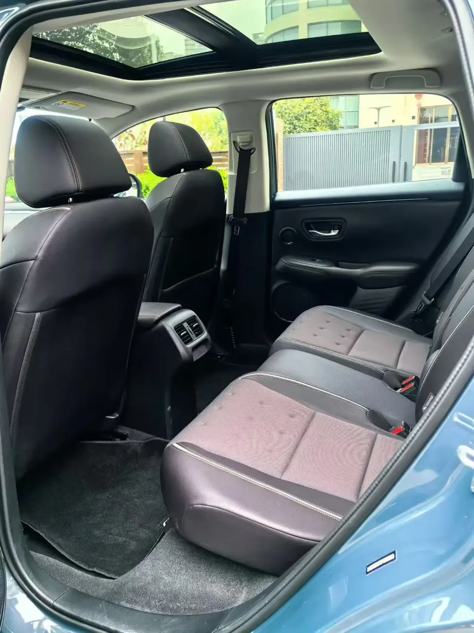 Honda ZR-V 1.5T CVT Luxury Edition 2026 — миниатюра 5