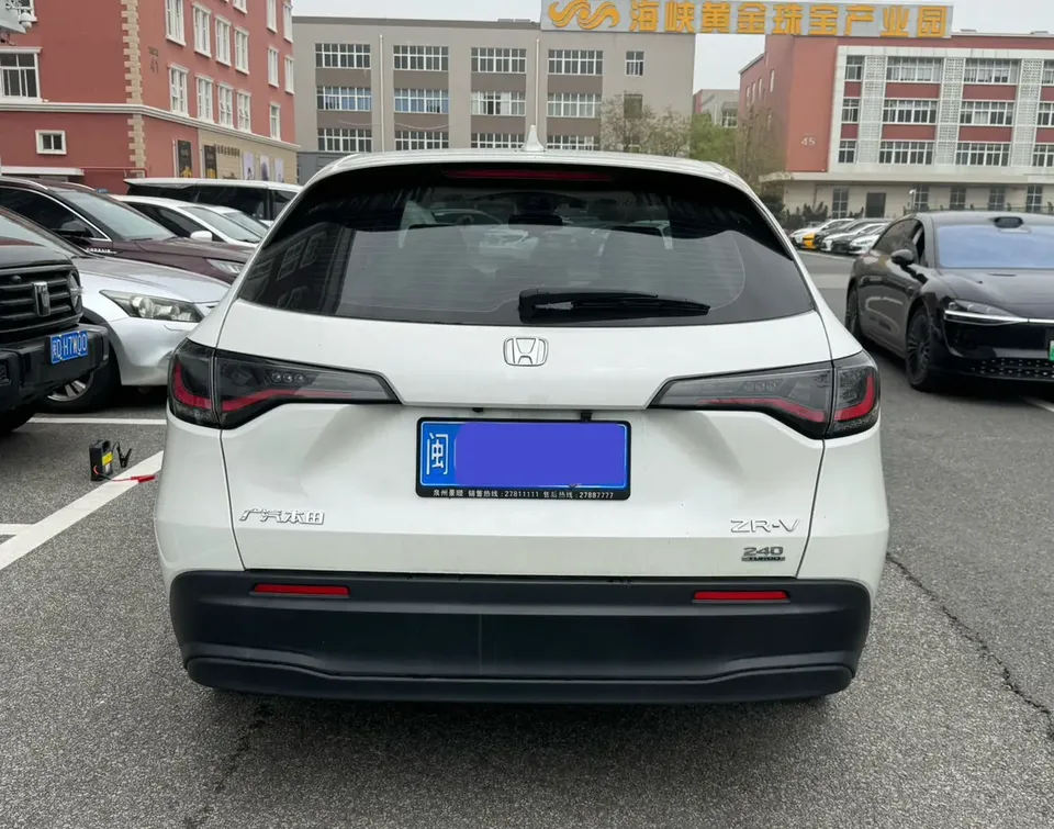 Honda ZR-V ZR-V Zhizai 2023 1.5T CVT Technology Edition 2024 — миниатюра 5